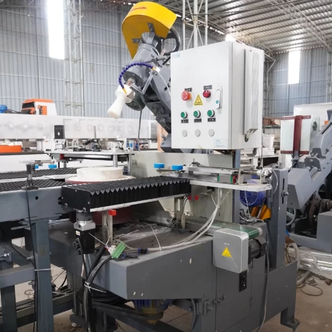 Automatic Ceramic Jiggering Machine for Ceramic Mugg with Handle High-efficiency Ceramic Forming Line (6)