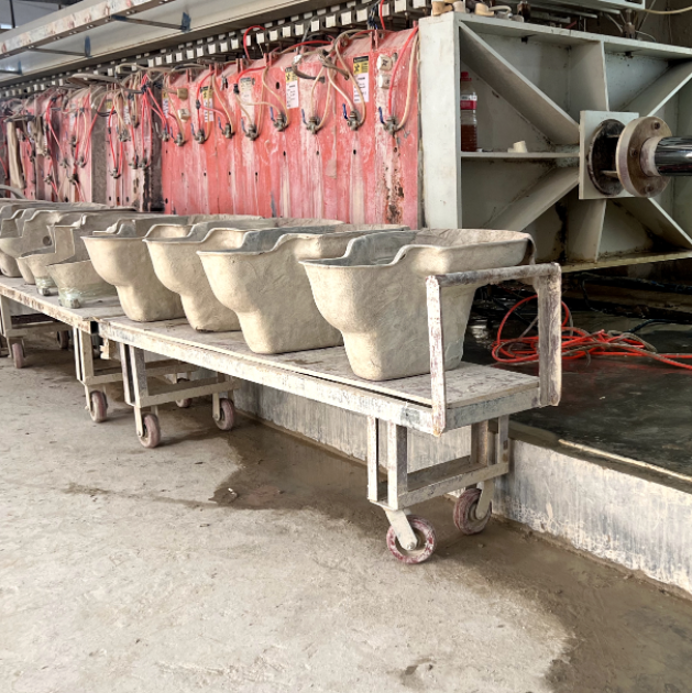 Automatic High-pressure Sanitary Ware Casting Machine (1)