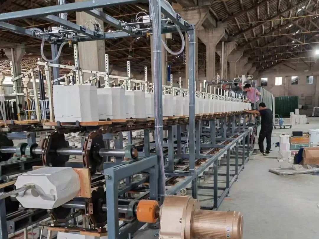 Linha de produção automática de fundição por deslizamento de cerâmica